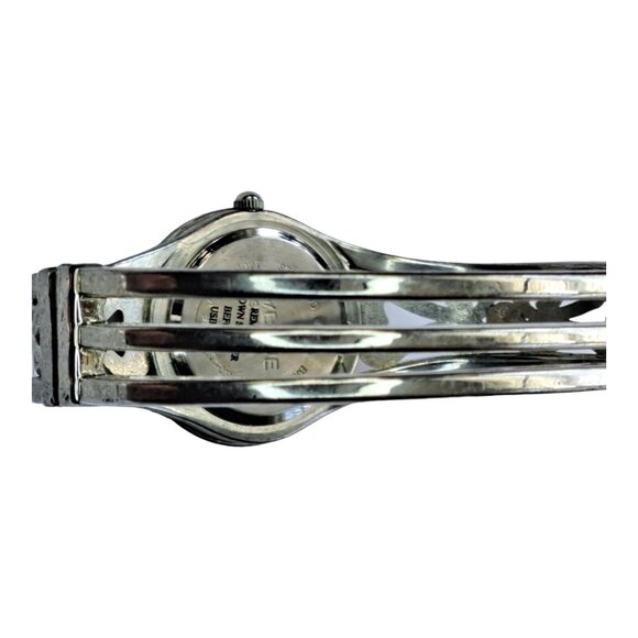 The Avenue Watch Silver Tone Quartz Analog Ladies Clasp Bracelet Rhinestone Read - Picture 6 of 11